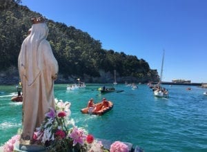 Bodega Crusoe Treasure lleva a la Virgen del Carmen